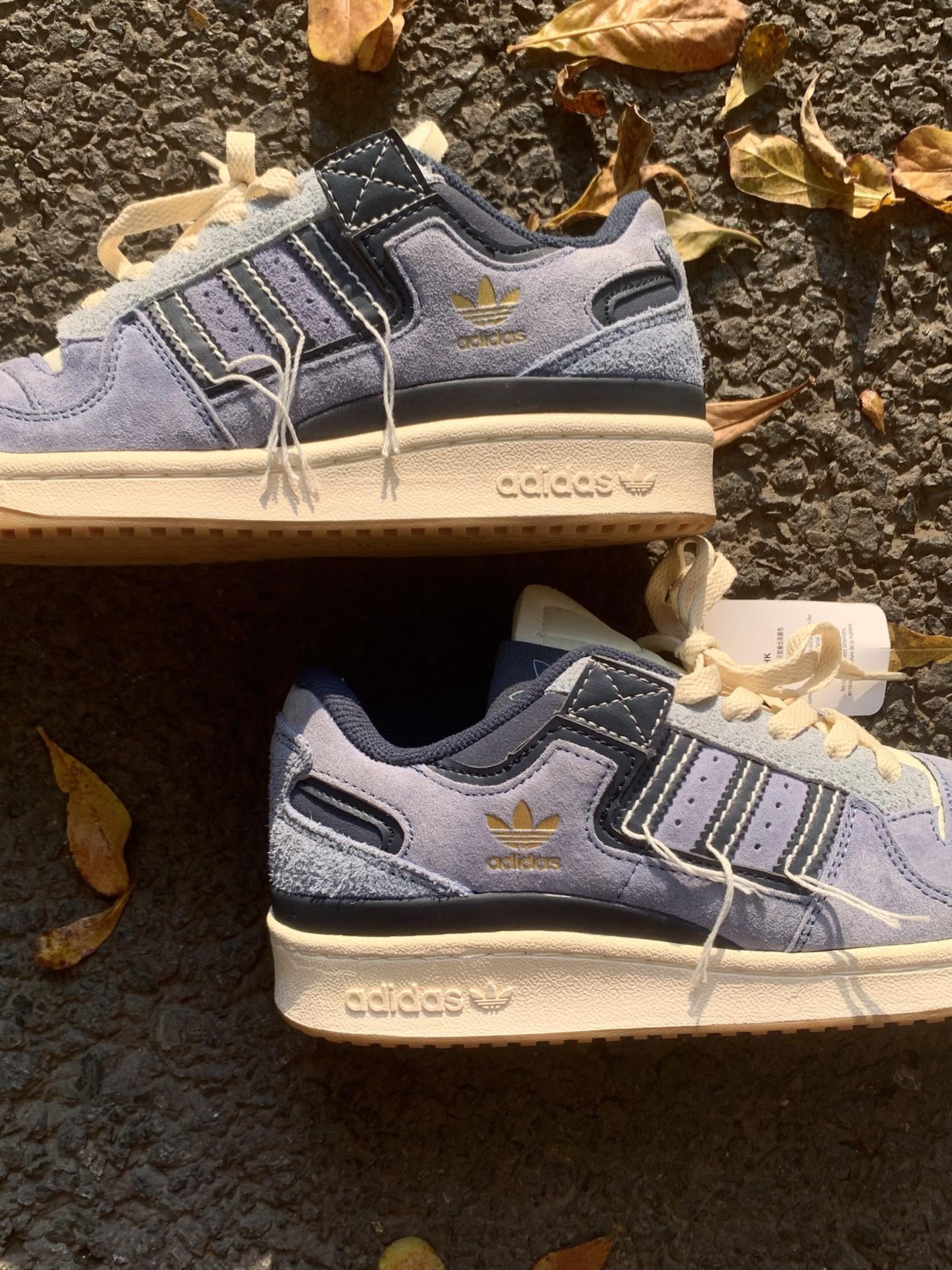 🆘舍友叽歪我“logo”一大一小,鞋头不对称,求鉴定